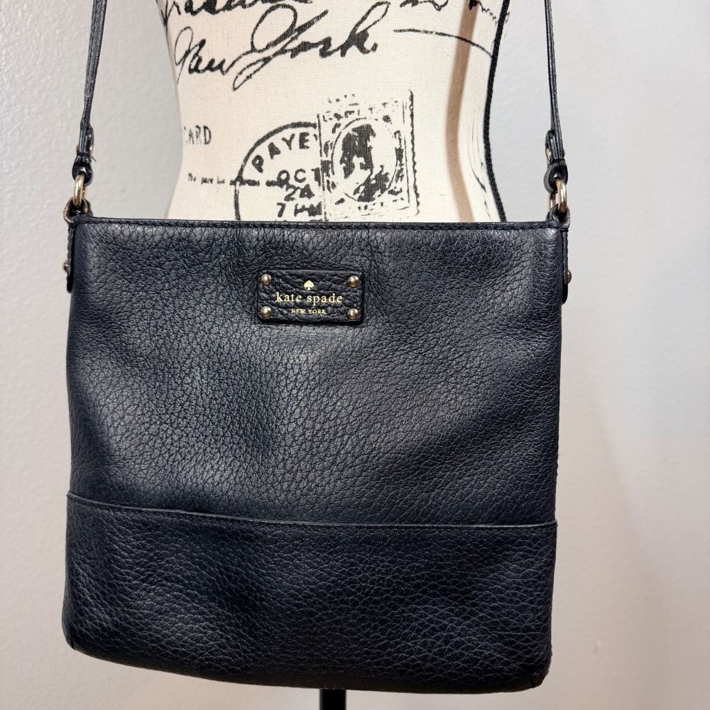 Kate Spade Crossbody Bag Women Small Black Cobble Hill Ellen Pebbled Leather